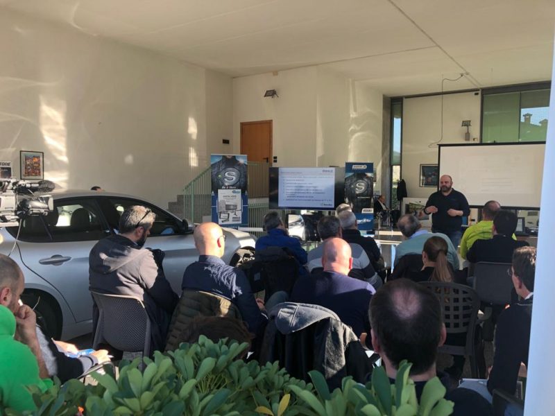 MAHLE ha presentato agli aderenti POINT S il nuovo Connex Digital ADAS