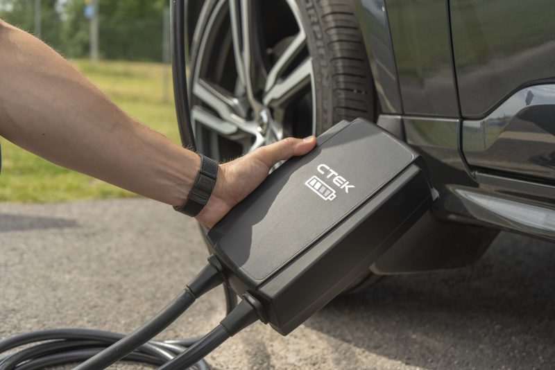 INTEC: nuovo CTEK NJORD GO per veicoli elettrici