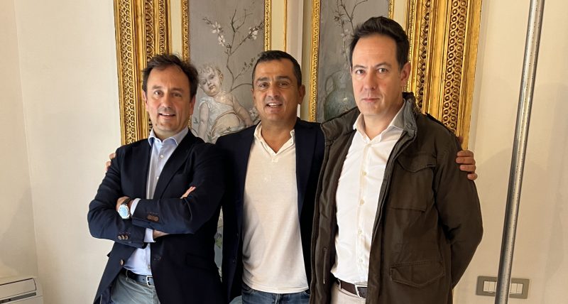 MAURELLI GROUP acquisisce BEZARES Italia
