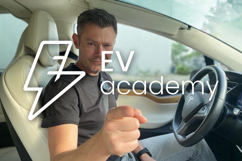 NRF e EV REPAIR lanciano l’ Accademia EV