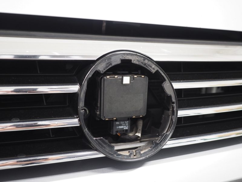 Radar auto e LiDAR: come funziona la tecnologia dietro la guida autonoma
