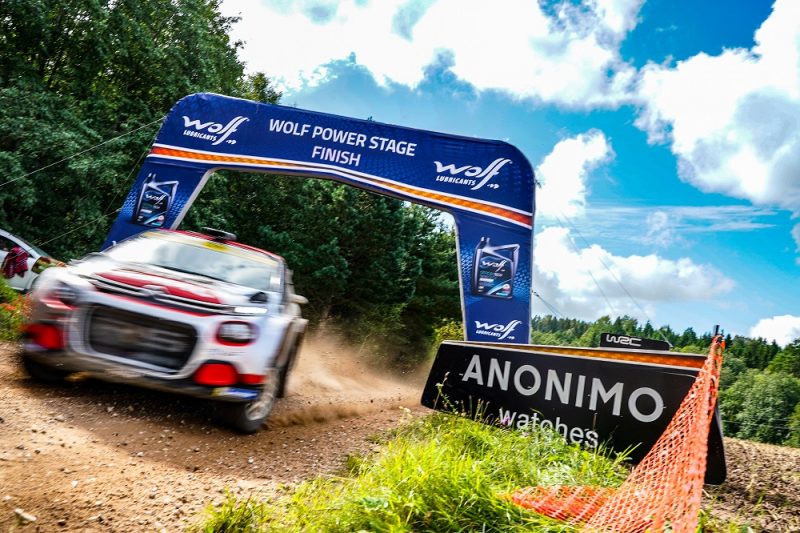 Wolf Lubricants riceve il premio per il miglior sviluppo del marchio da Groupauto International