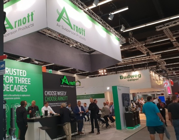 Arnott: nuove sospensioni presentate ad Automechanika