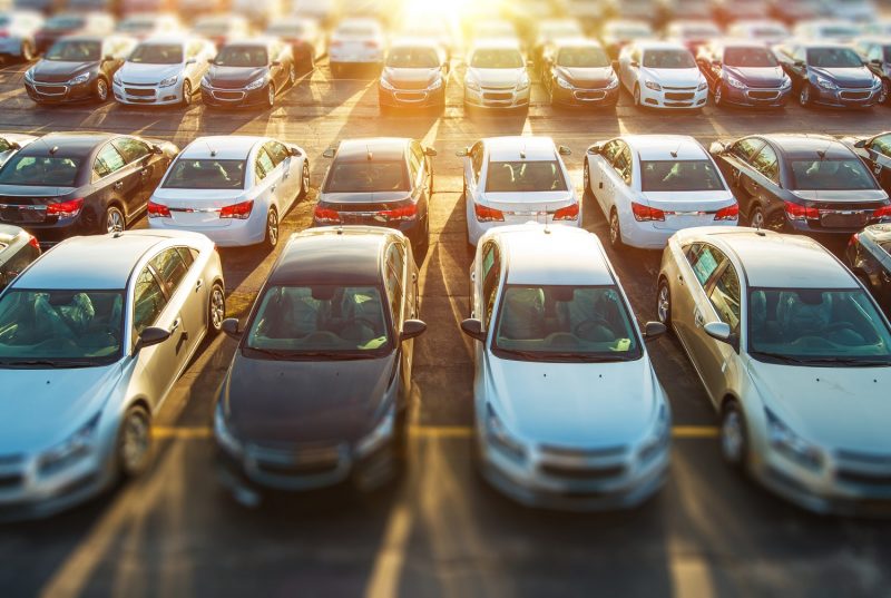 Il mercato auto crolla ad ottobre: -35,7% rispetto al 2020