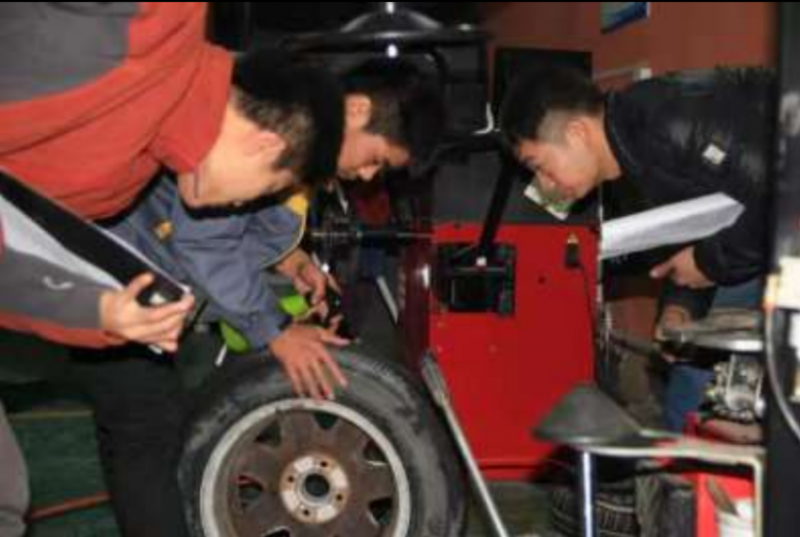Yizhong-Edulife, una realtà al servizio del mondo Automotive italiano in Cina