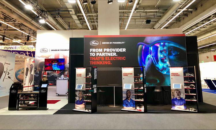 Gates verso l’elettrico: la gamma di ricambi per veicoli elettrici e ibridi presentata ad Automechanika Frankfurt 2022