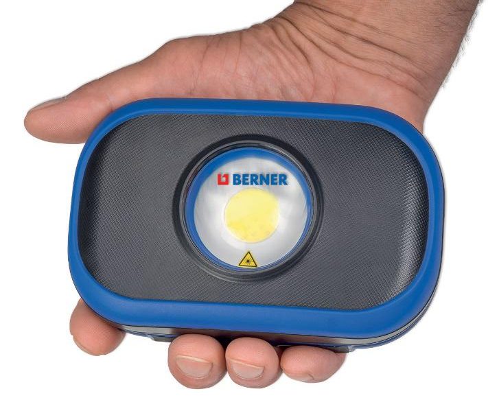 Berner presenta la lampada Pocket Flooder Light