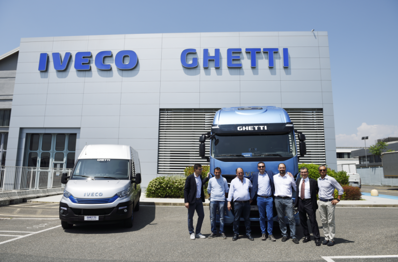 IVECO consegna in Italia il 1000mo Stralis NP a gas naturale liquefatto
